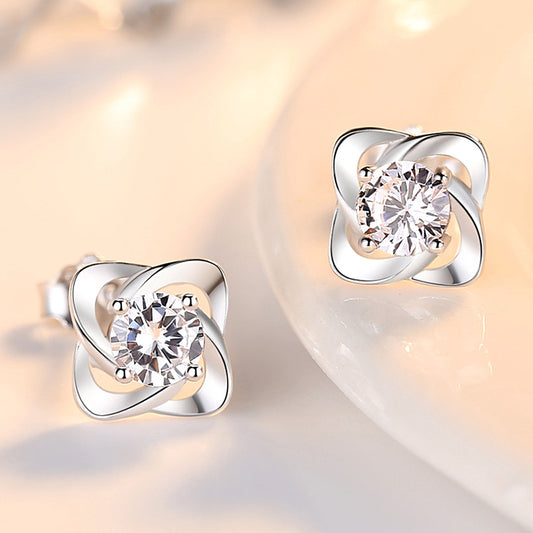 Female Creative S999 Pure Silver Four Leaf Clover Ear Stud