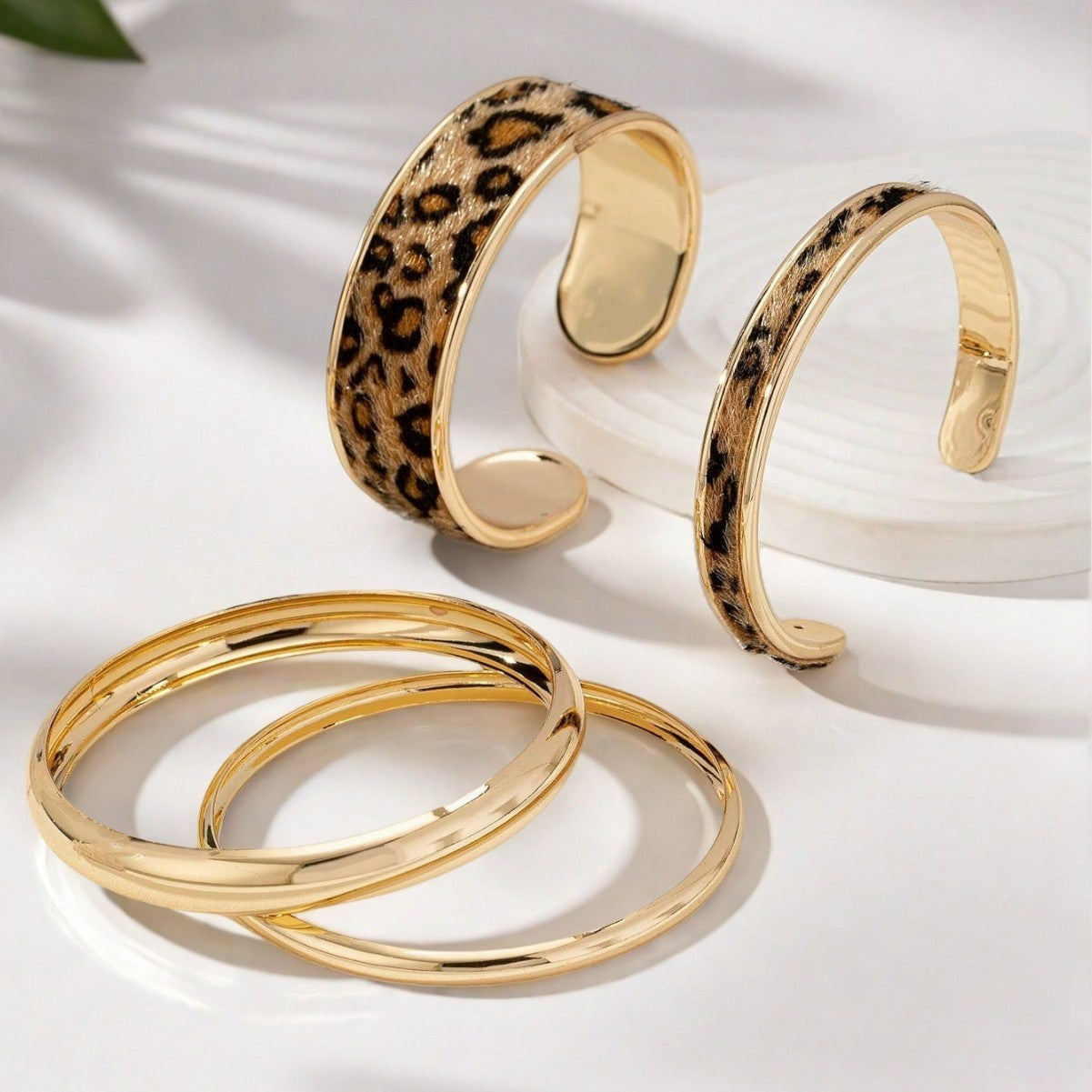 Hot Girl Sweet Cool Leopard Pattern Bracelet Glossy Twin