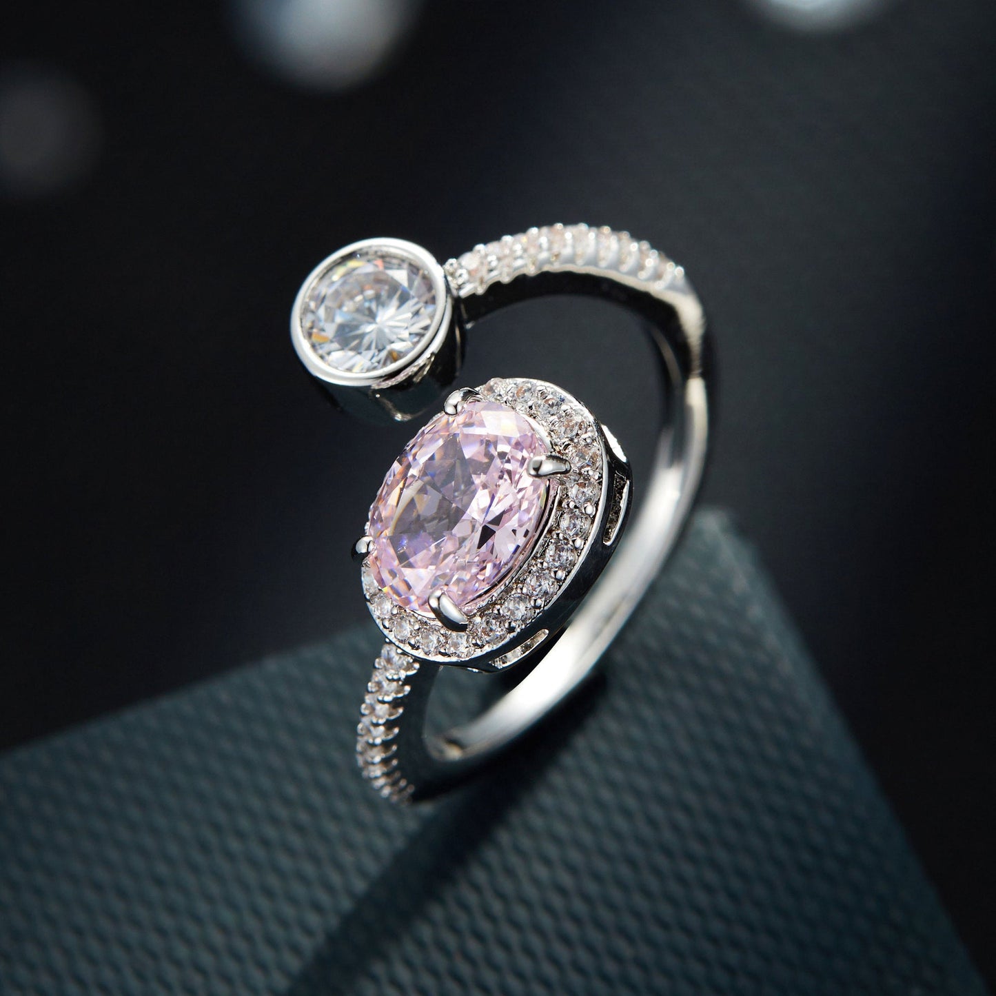Oval Ice Flower Cut Fashion Women's Open Ring