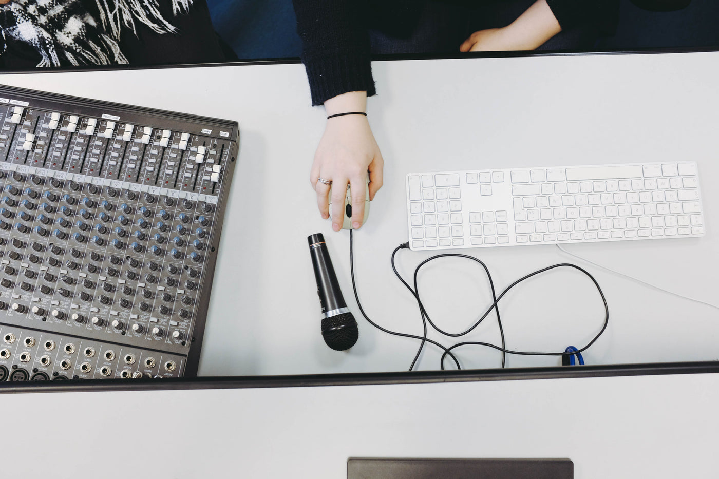 Portable Audio & Video