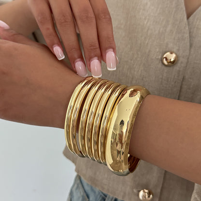 Exaggerated Metal Simple Glossy Wide Round Bracelet