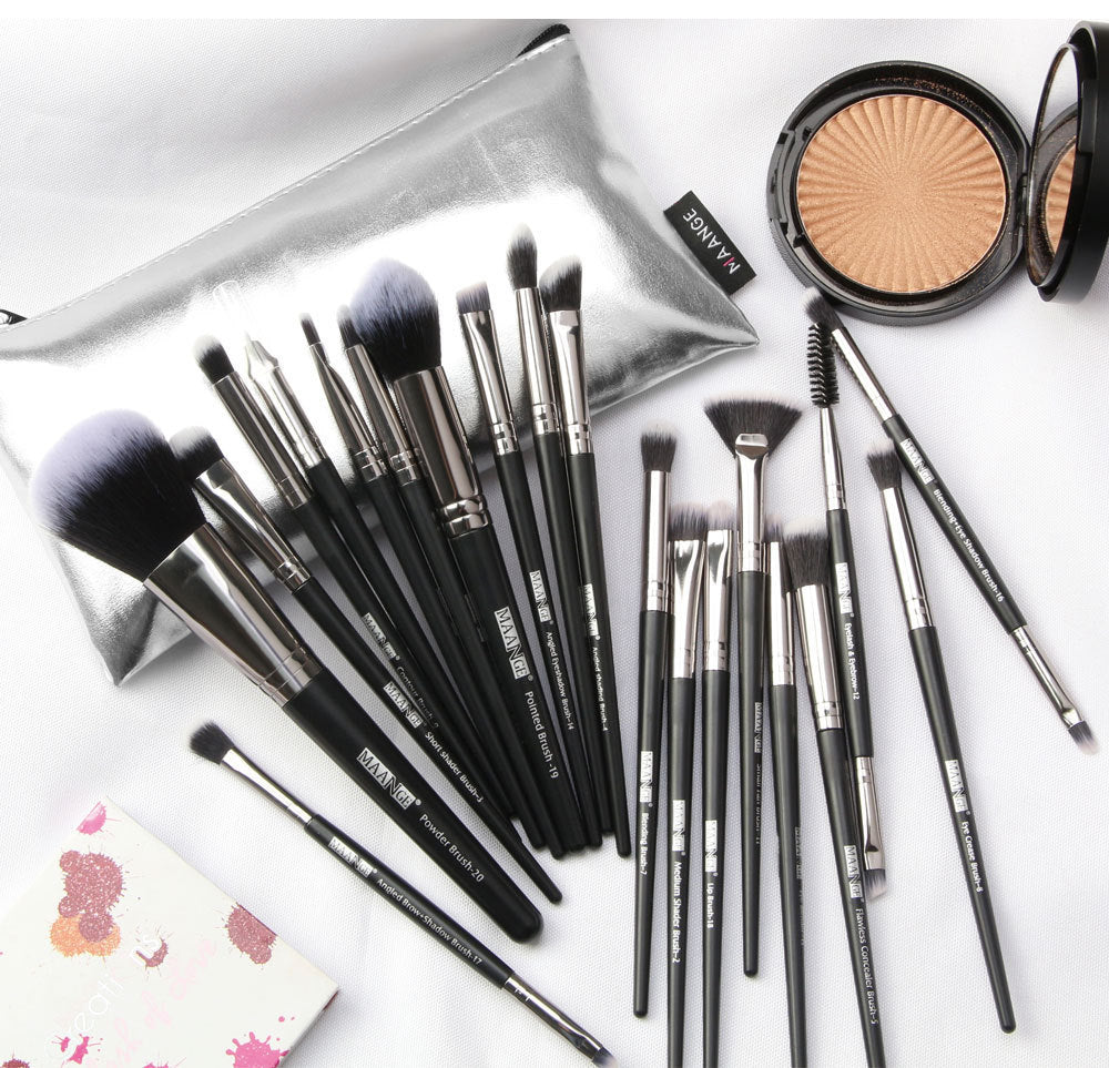 20pcs makeup brushes Louisiana Mart