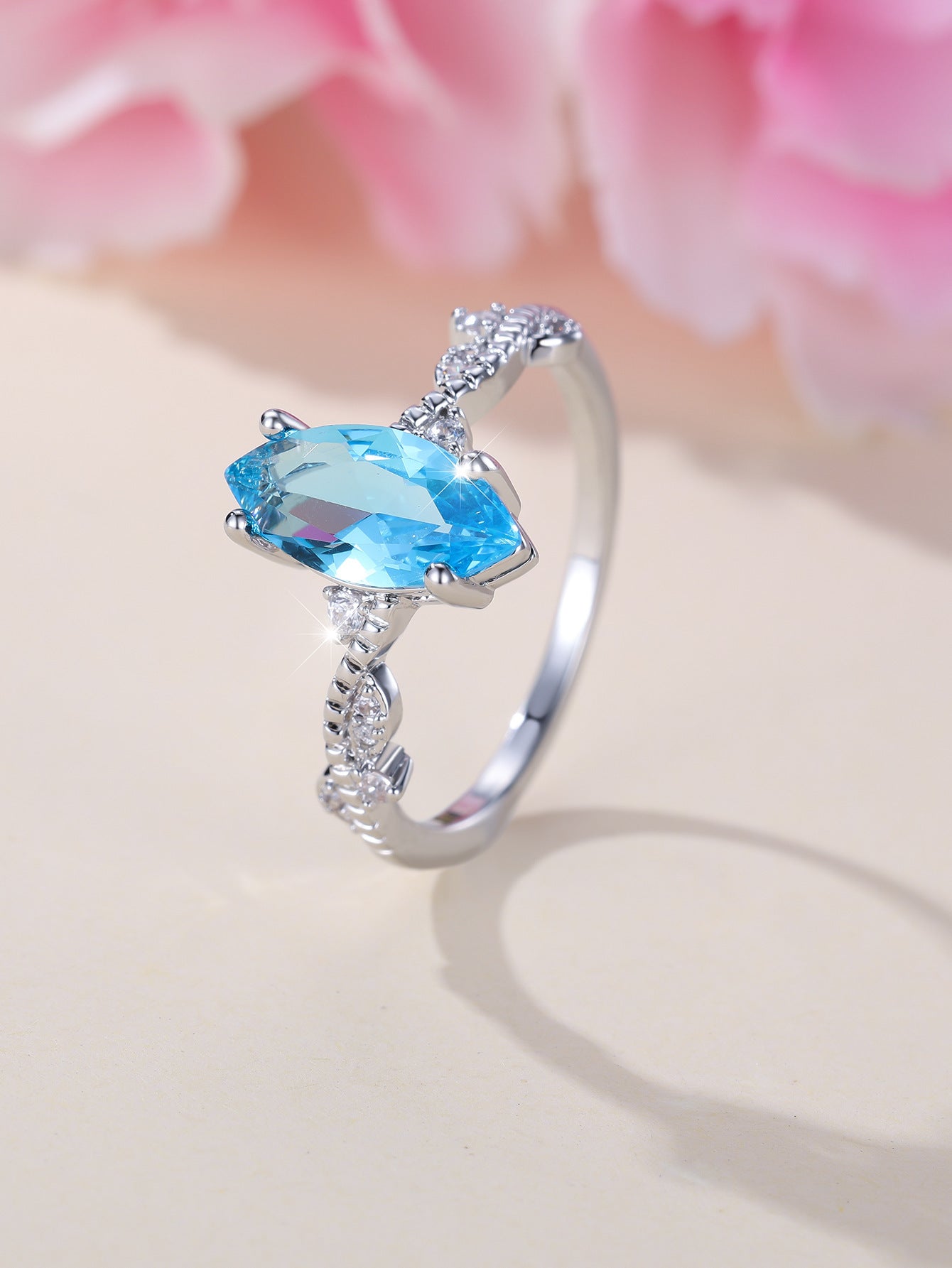 Fashion Personality Navy Blue Horse Eye Ring