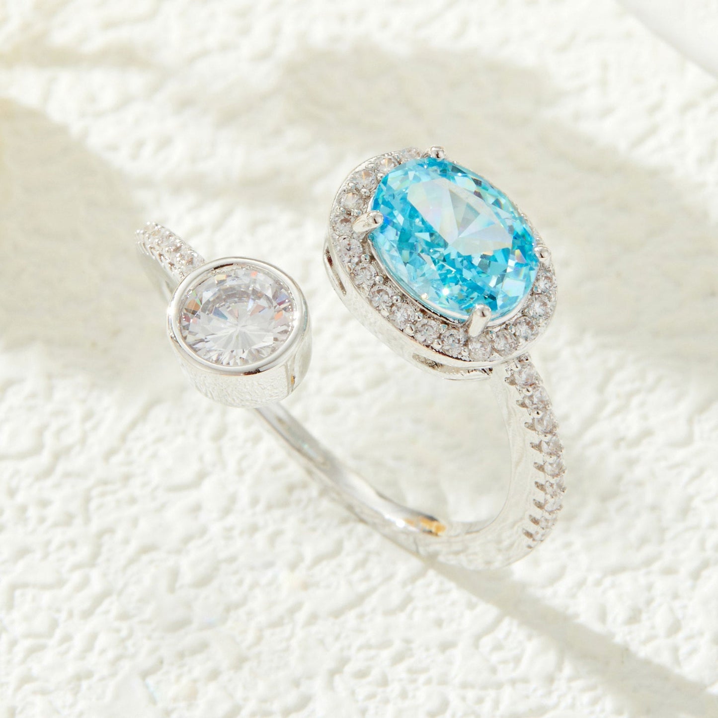 Oval Ice Flower Cut Fashion Women's Open Ring
