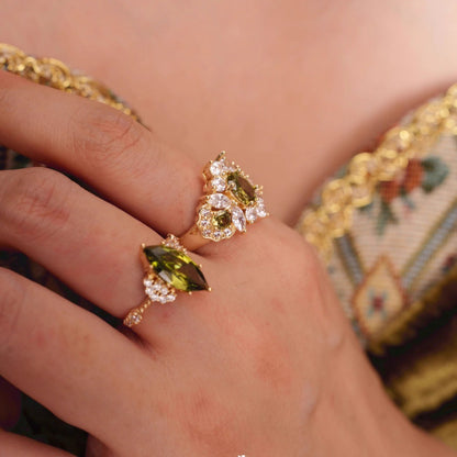 French Shining Olive Green Zircon Ring Female Court Retro