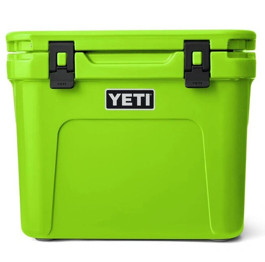 YETI Roadie 32 Wheeled Cooler Portable Ice Chest