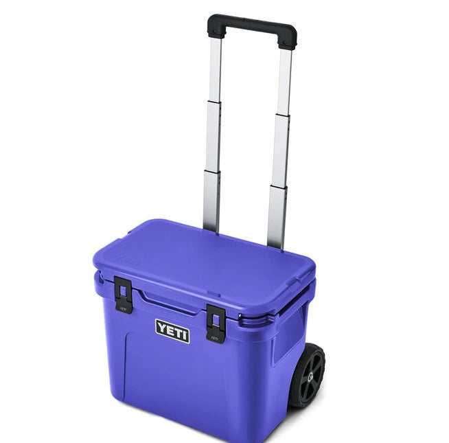 YETI Roadie 32 Wheeled Cooler Portable Ice Chest