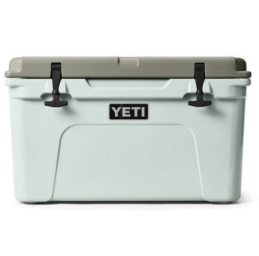 YETI Tundra 45 Marine Cooler Heavy-Duty Ice Chest