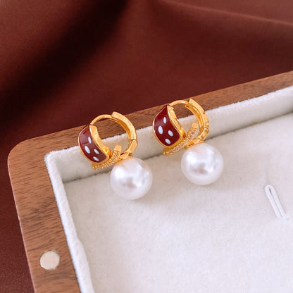 Fashion Exquisite Square Pearl Ear Clip Earrings