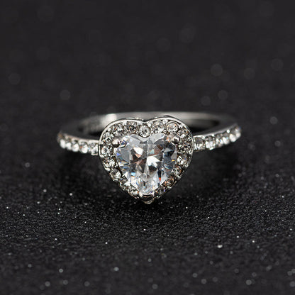 Fashion Crystal Heart-shaped Women's Wedding Ring Rose